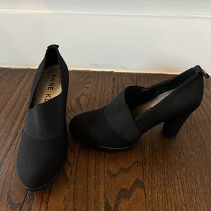 Anne Klein Xhale Pumps